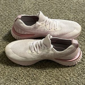 Women’s Nike Epic React Flyknit Size 9.5
